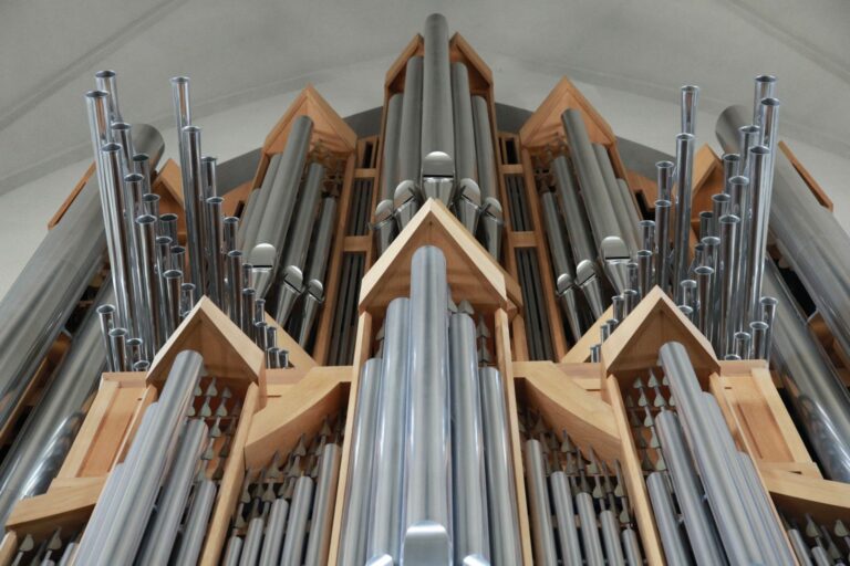 Dr Joseph P. Farrell Virtual Pipe Organ Crowdfund