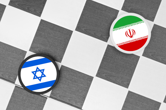 The Emerging Multipolar World with the Saker – Will the U.S. Go to War with Iran?